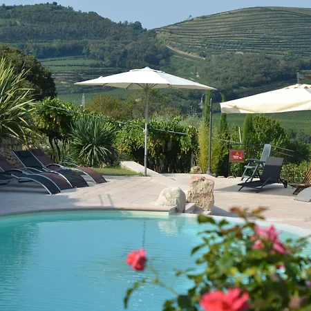 Corte Tamellini Гостевой дом