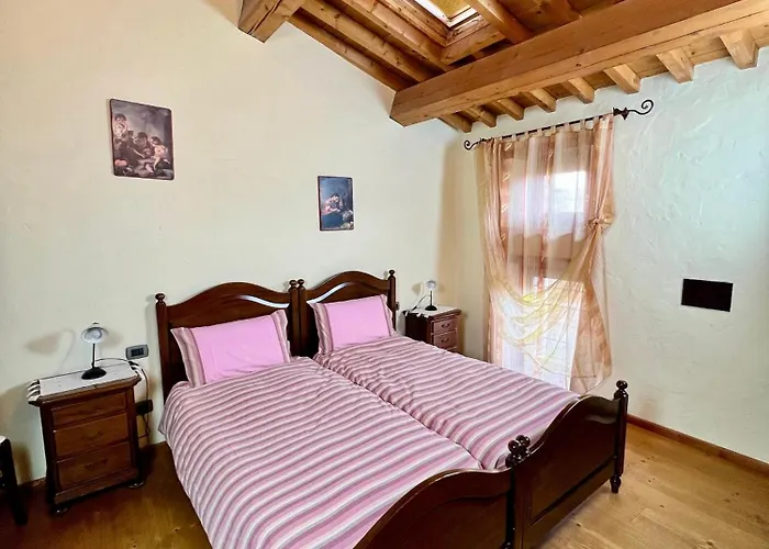Corte Tamellini Affittacamere 4*