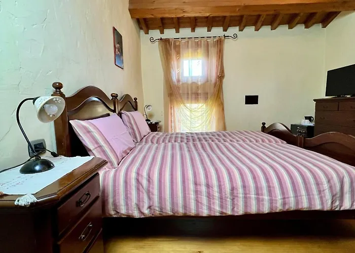 Corte Tamellini Affittacamere 4*